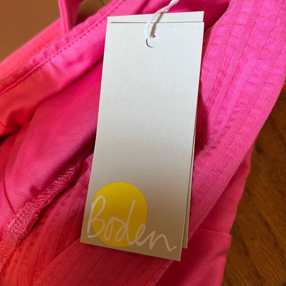 Boden Strappy Seersucker Midi Dress in Festival Pink Size 10P Petite New - Picture 6 of 9